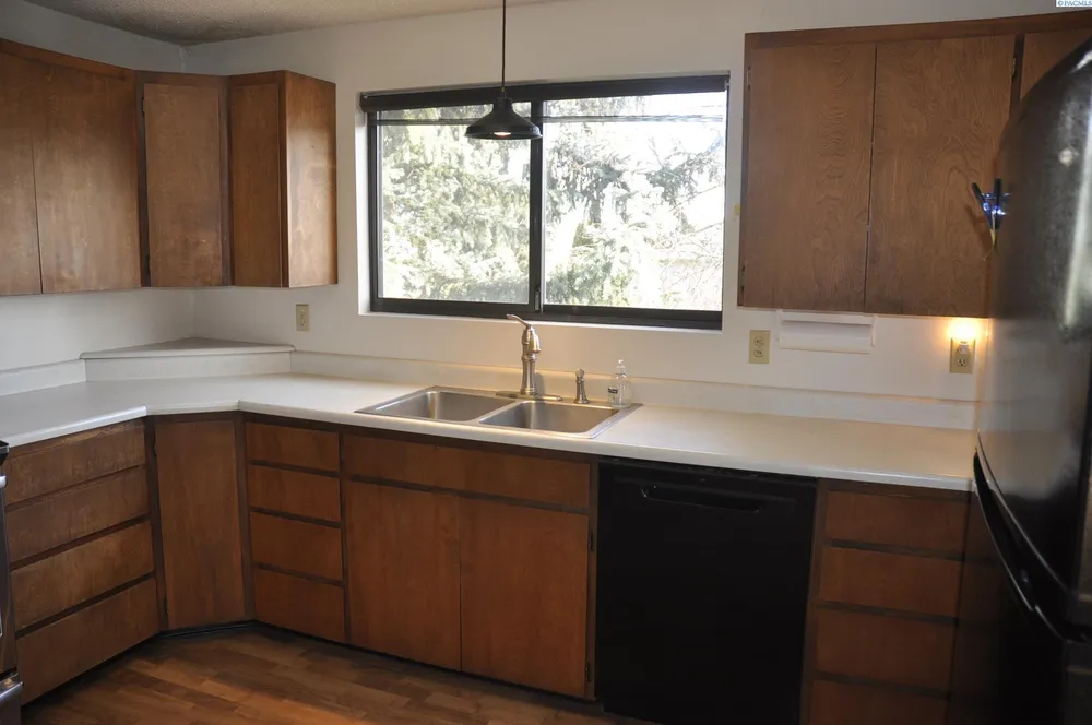 405 NW North St, Pullman, WA 99163