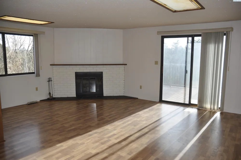 405 NW North St, Pullman, WA 99163