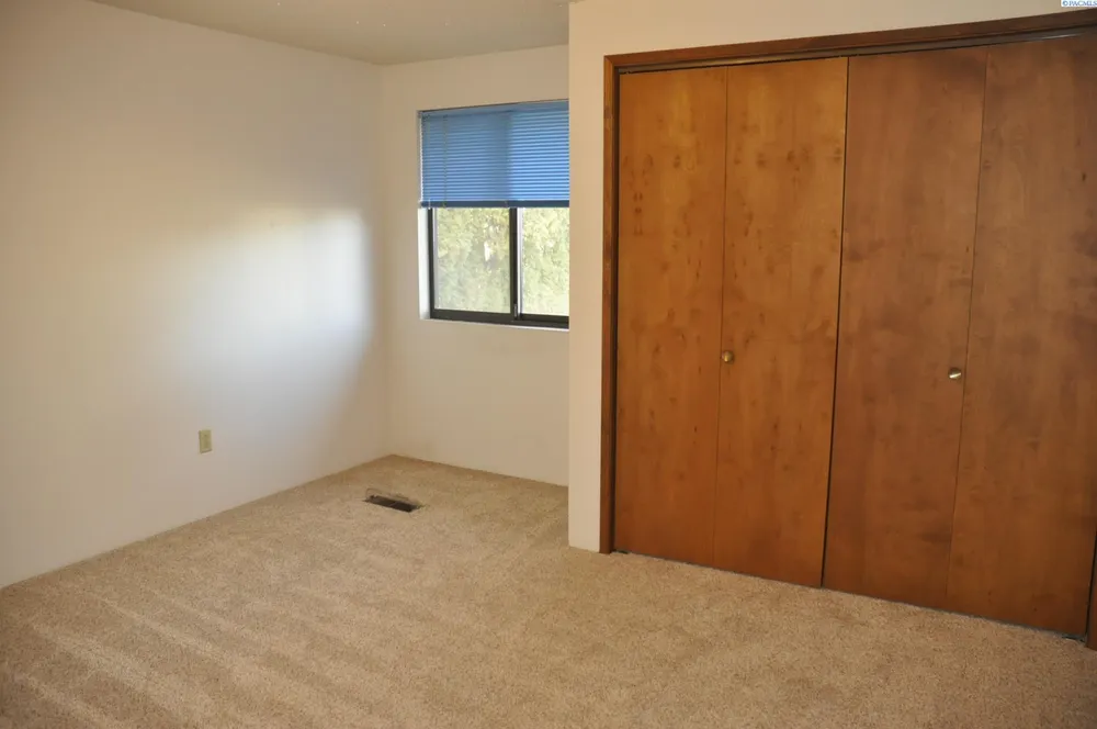405 NW North St, Pullman, WA 99163