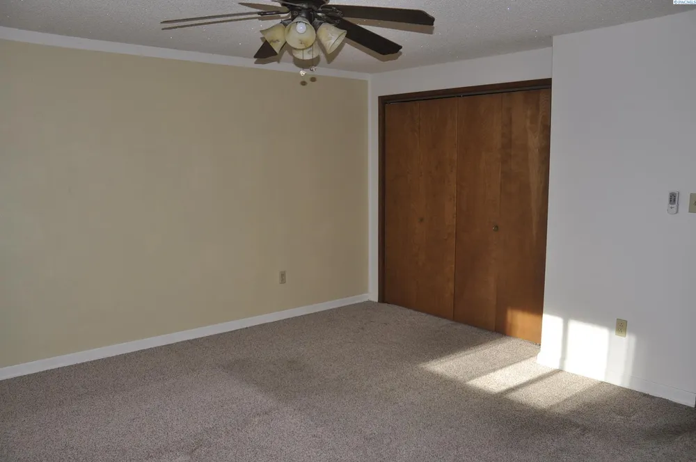 405 NW North St, Pullman, WA 99163
