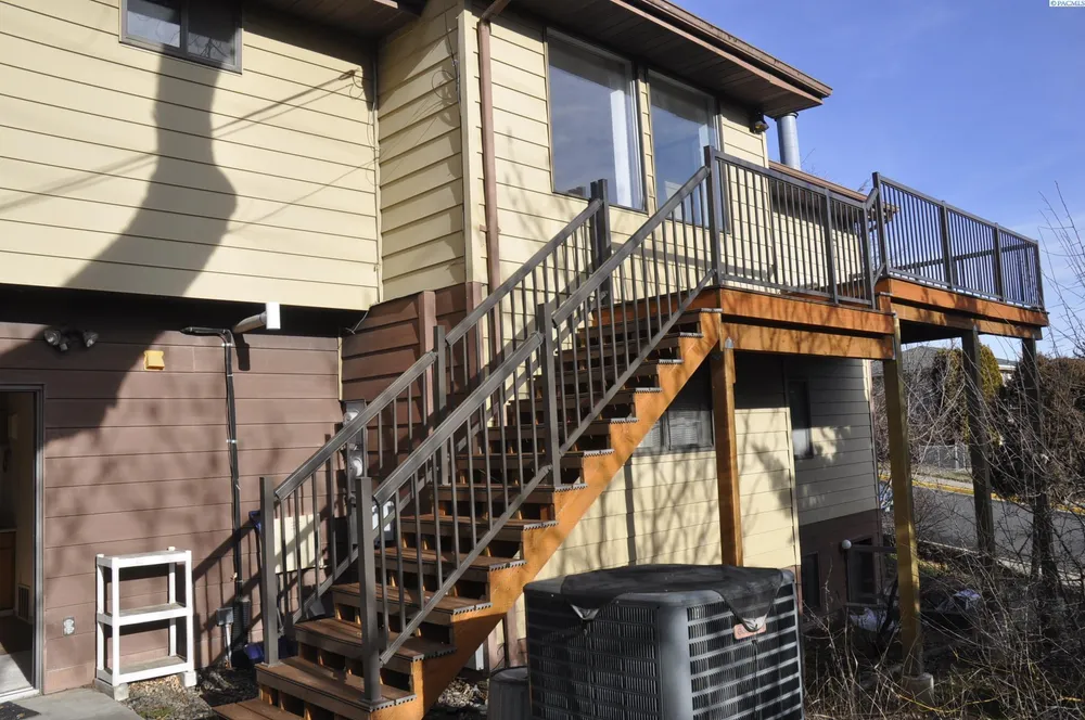 405 NW North St, Pullman, WA 99163