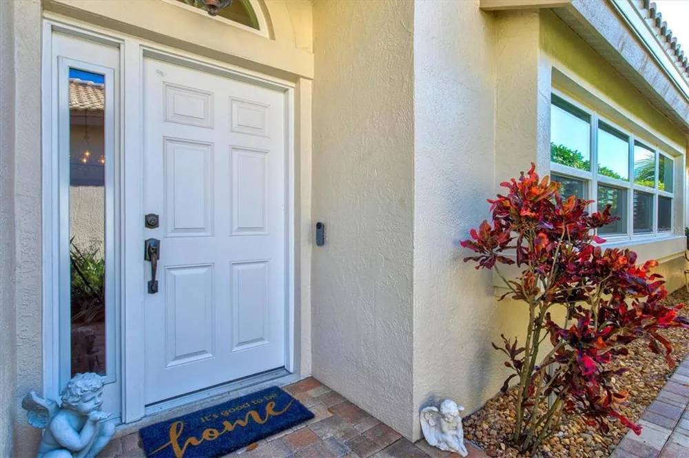 4706 Dundee Dr, Bradenton, FL 34210