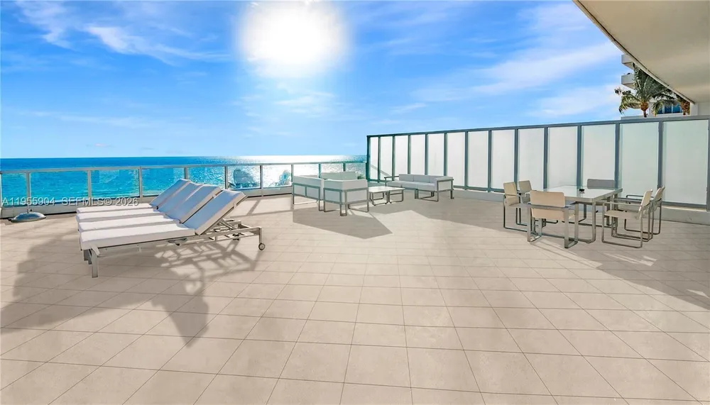 4391 Collins Ave, Miami Beach, FL 33140