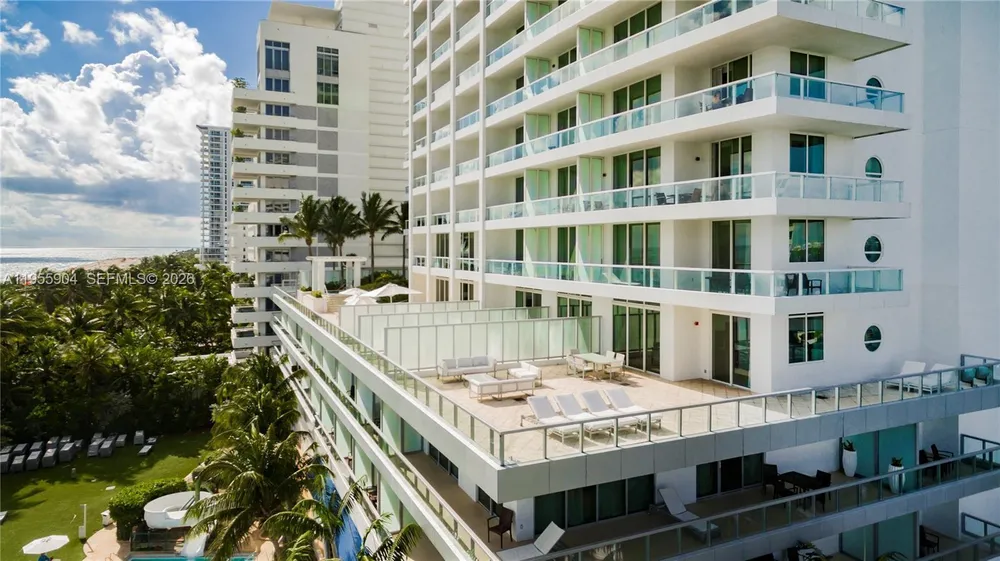 4391 Collins Ave, Miami Beach, FL 33140