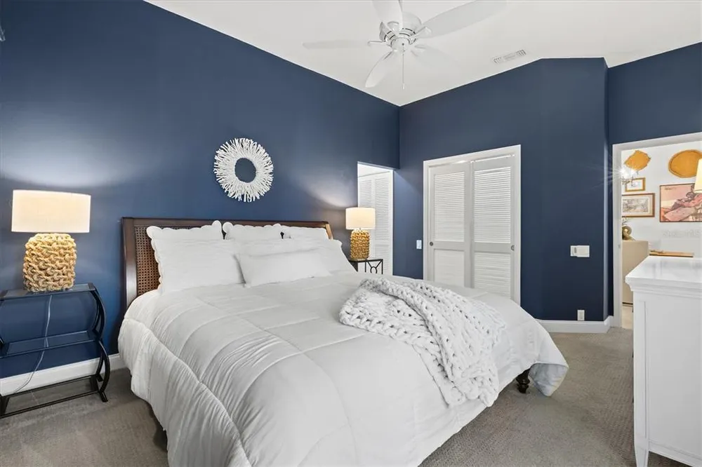 4706 Dundee Dr, Bradenton, FL 34210