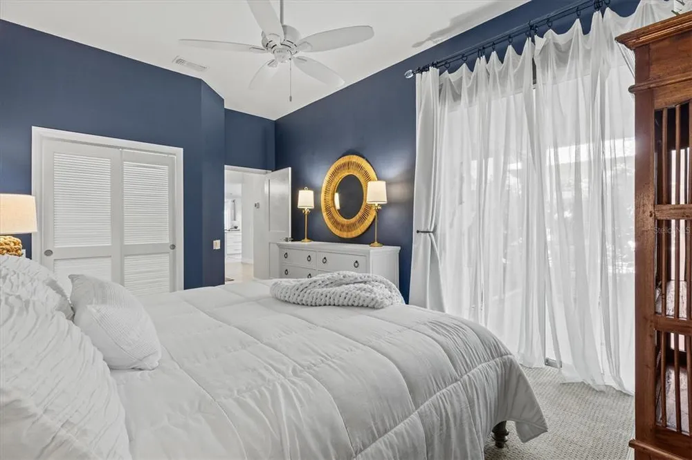 4706 Dundee Dr, Bradenton, FL 34210