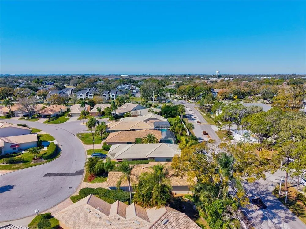 4706 Dundee Dr, Bradenton, FL 34210