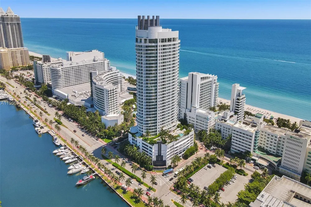 4391 Collins Ave, Miami Beach, FL 33140
