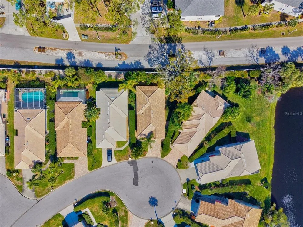 4706 Dundee Dr, Bradenton, FL 34210