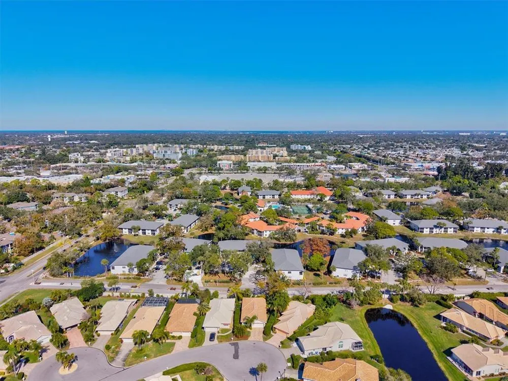 4706 Dundee Dr, Bradenton, FL 34210