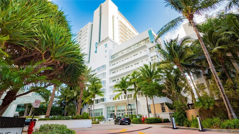 4391 Collins Ave, Miami Beach, FL 33140