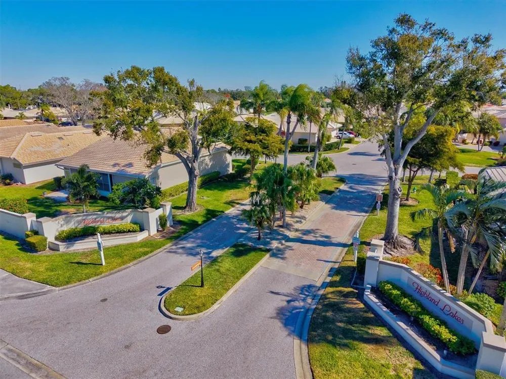 4706 Dundee Dr, Bradenton, FL 34210