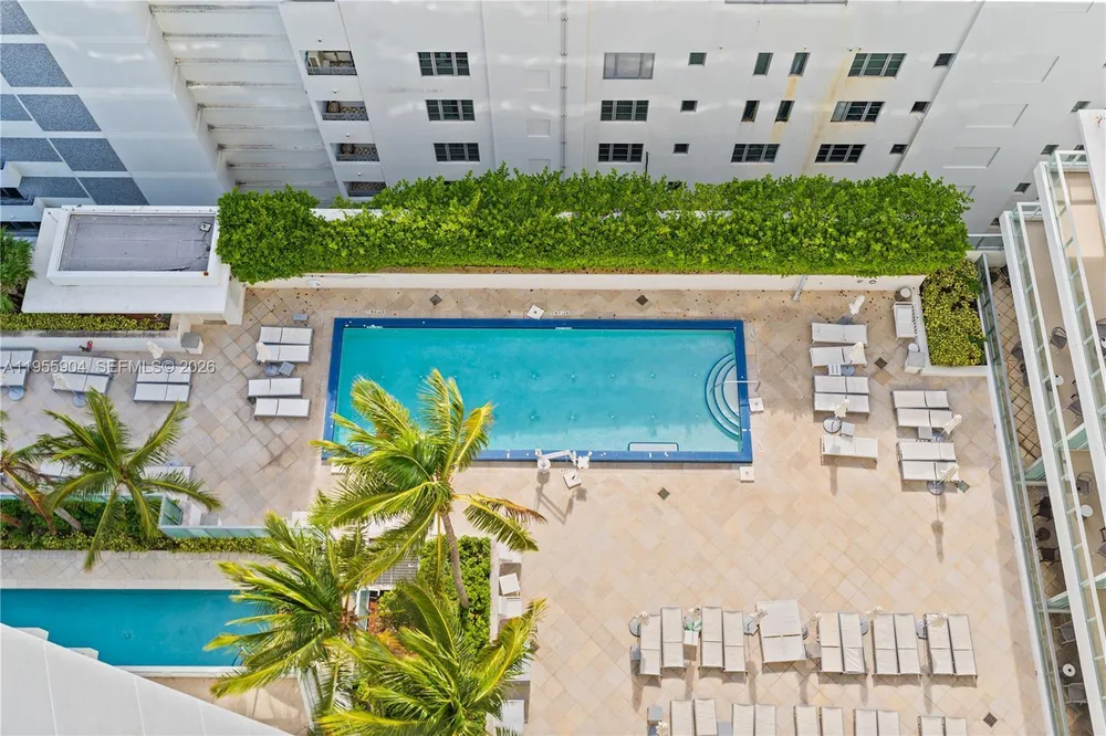 4391 Collins Ave, Miami Beach, FL 33140