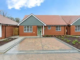 Edmondsham Road, Fordingbridge, Verwood photo