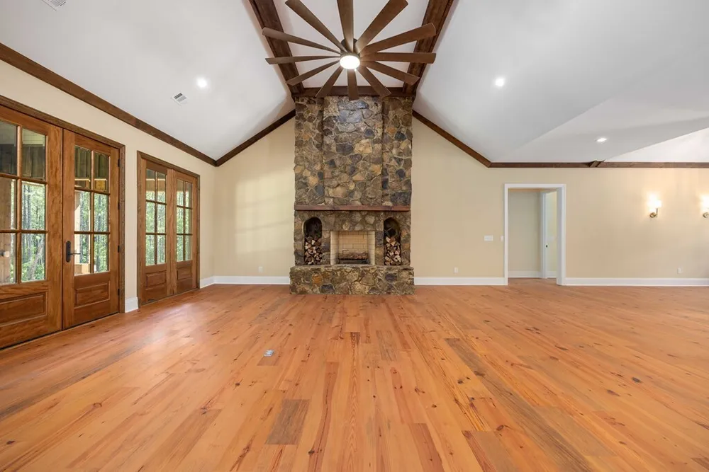 8511 Lake Bright Dr, Columbus, GA 31904