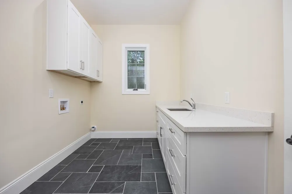 8511 Lake Bright Dr, Columbus, GA 31904