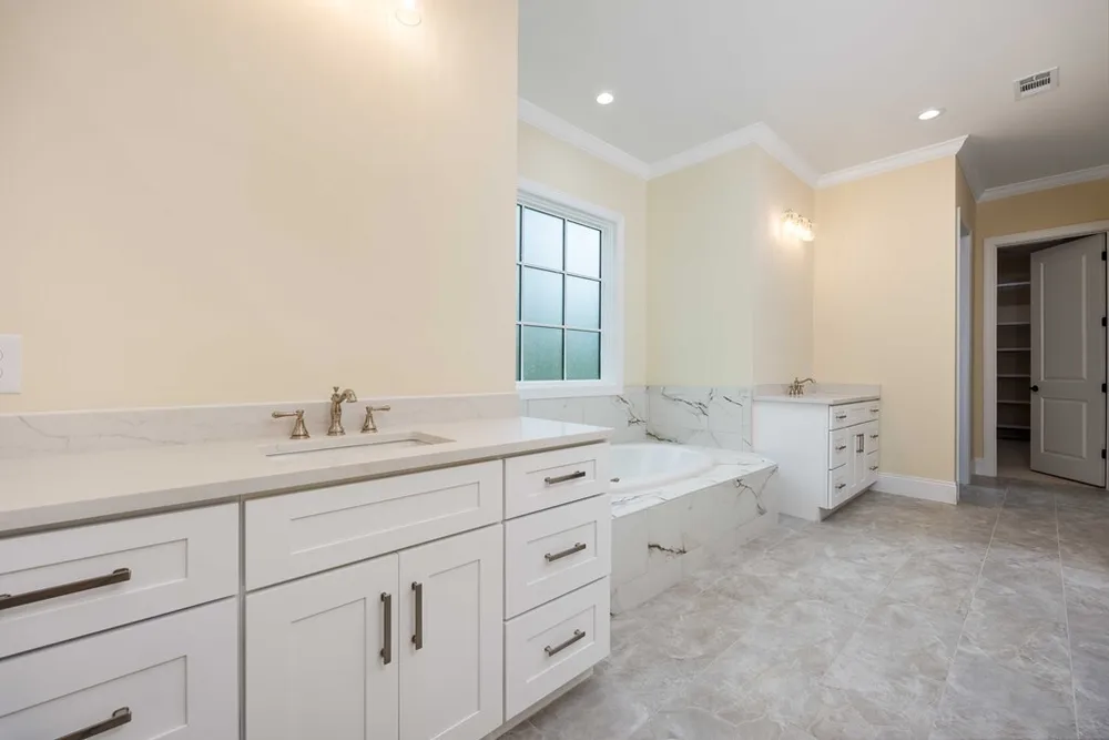 8511 Lake Bright Dr, Columbus, GA 31904