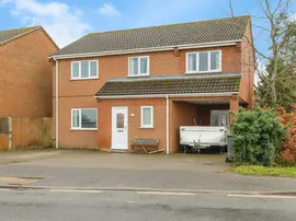 Norwich Road, Attleborough photo