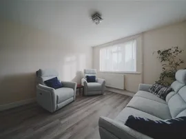 Vineries Close, Worthing thumb 3