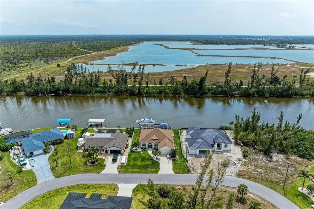 10640 Ayear Rd, Port Charlotte, FL 33981