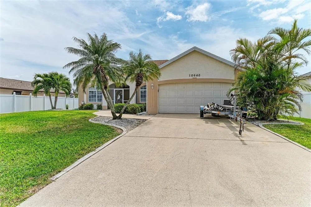 10640 Ayear Rd, Port Charlotte, FL 33981