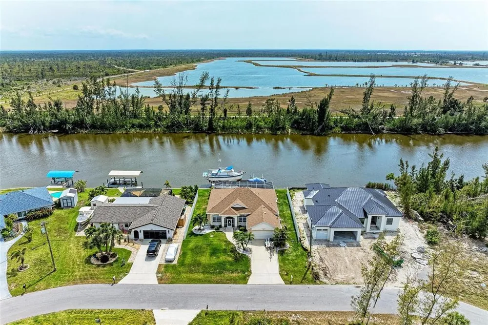 10640 Ayear Rd, Port Charlotte, FL 33981