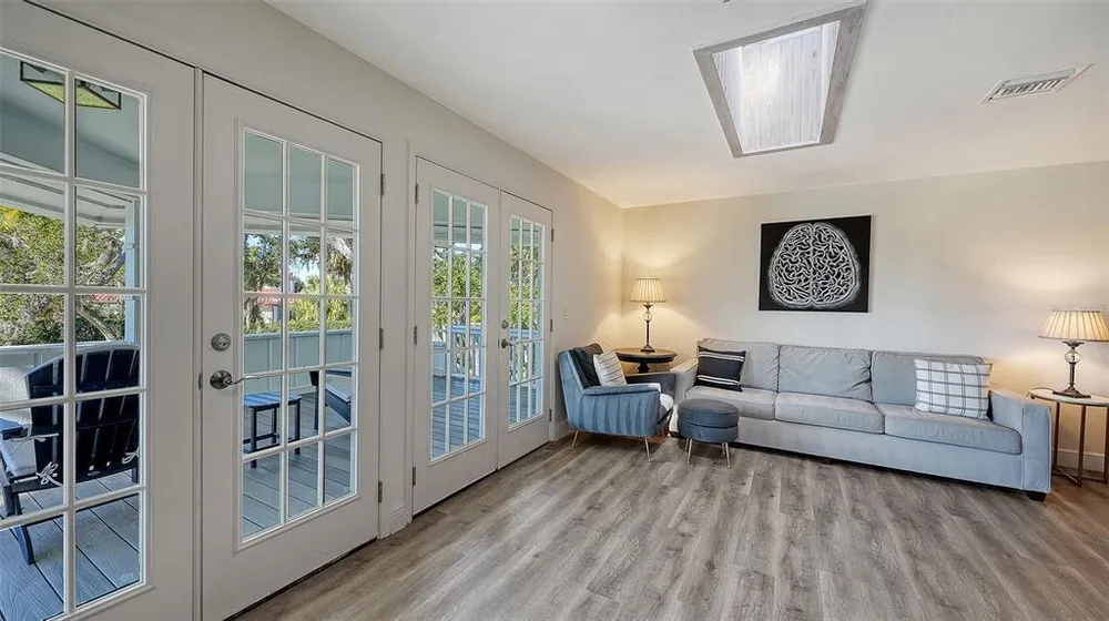 3783 Beneva Oaks Blvd, Sarasota, FL 34238