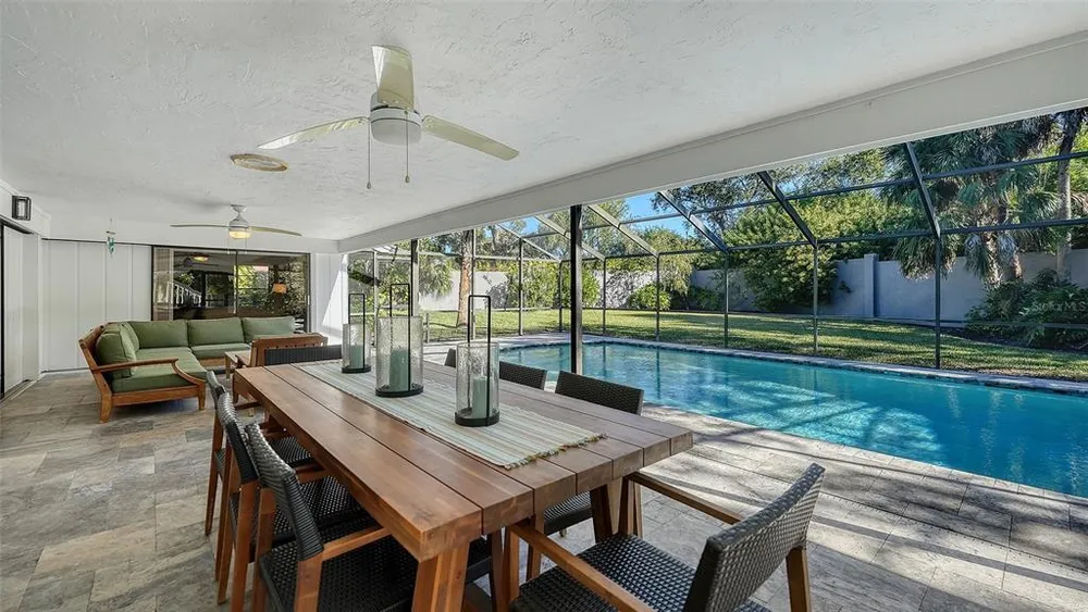 3783 Beneva Oaks Blvd, Sarasota, FL 34238