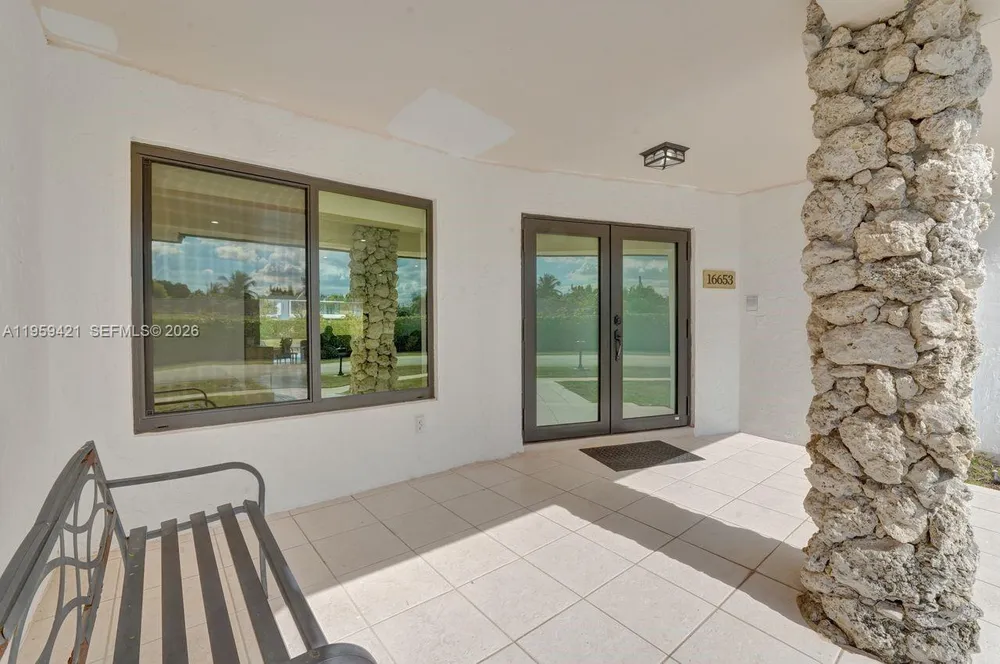 16653 Golfview Dr, Weston, FL 33326