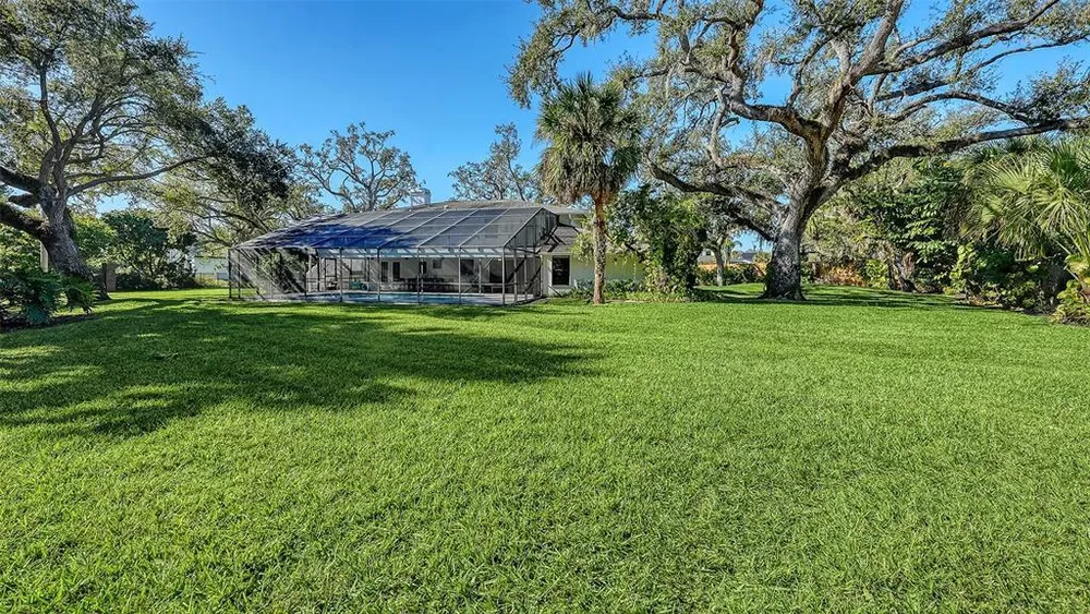 3783 Beneva Oaks Blvd, Sarasota, FL 34238