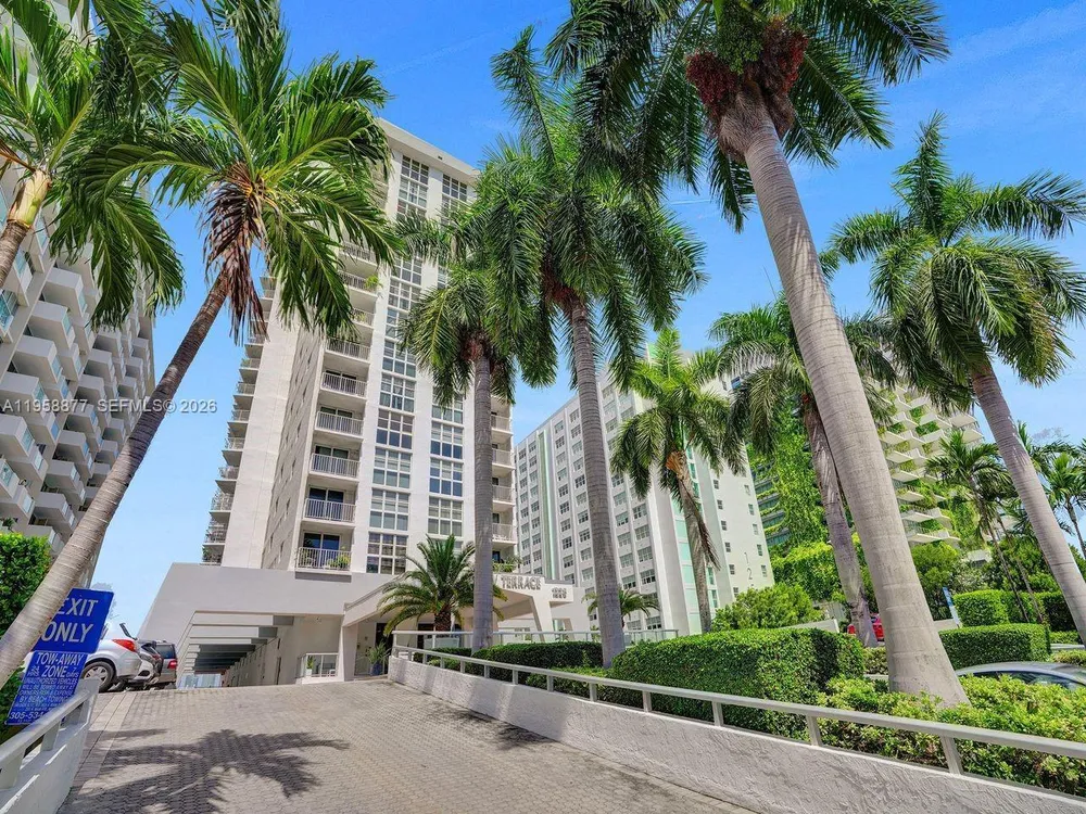 1228 West Ave, Miami Beach, FL 33139