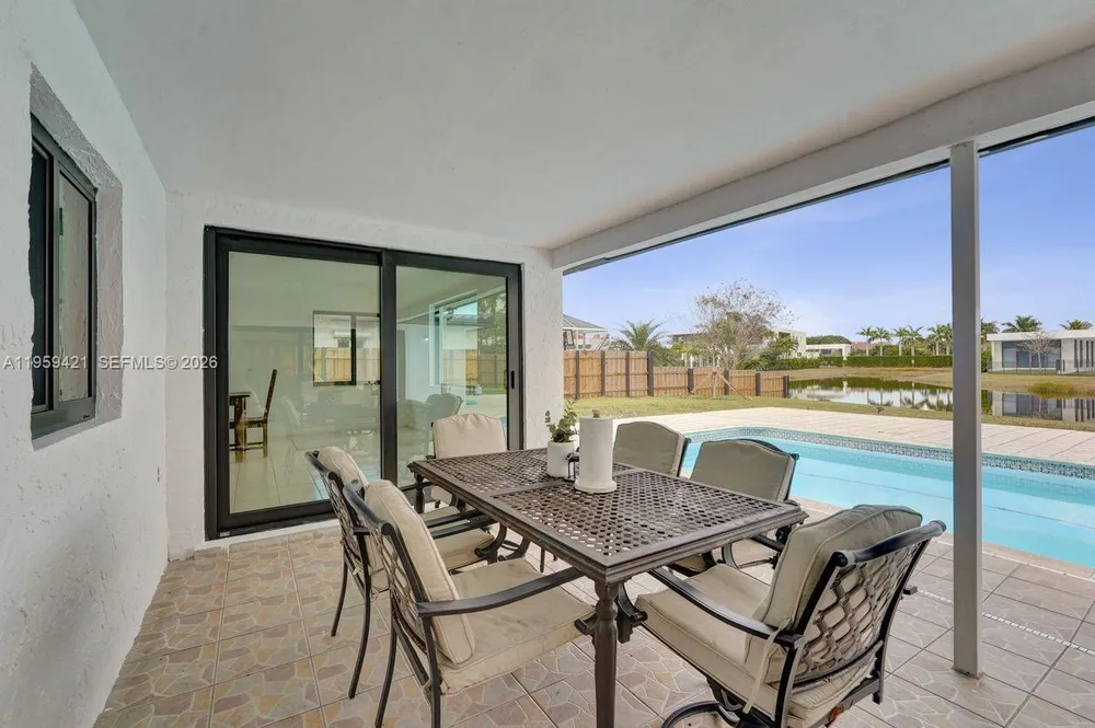 16653 Golfview Dr, Weston, FL 33326