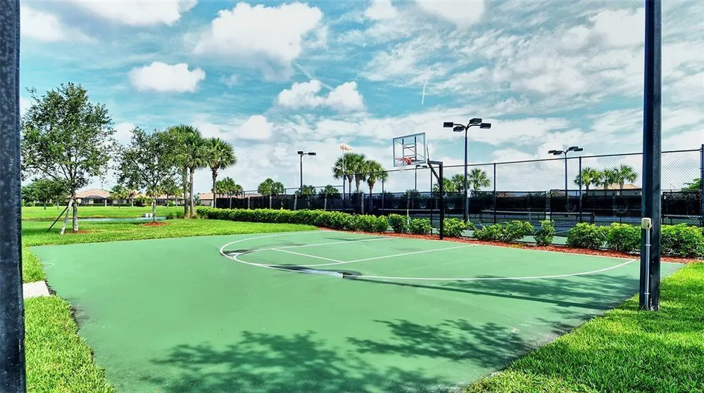 523 Grand Preserve Cove, Bradenton, FL 34212
