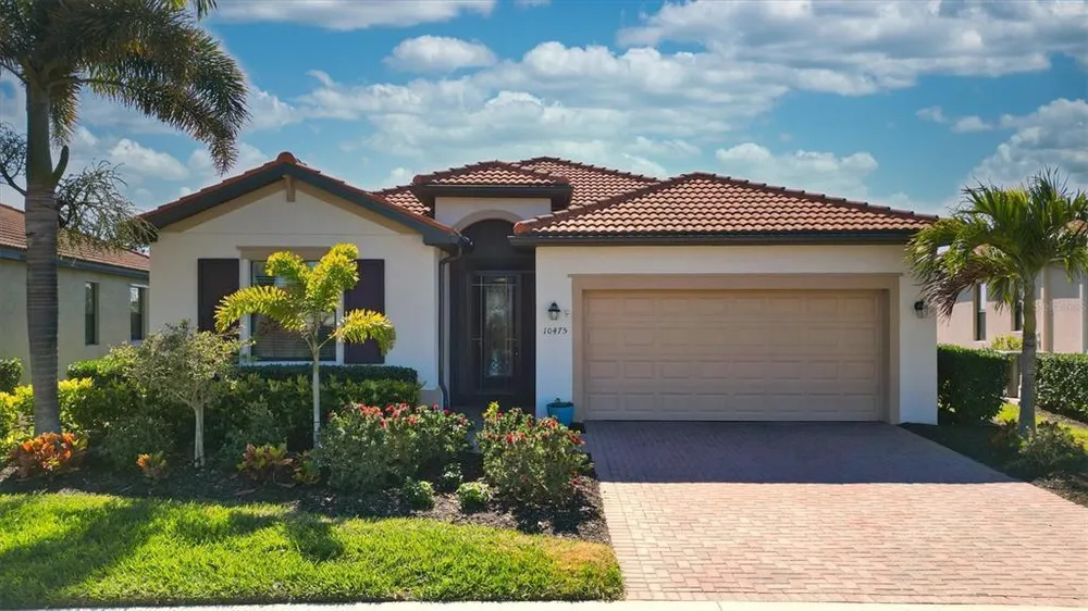 10475 Medjool Dr, Venice, FL 34293