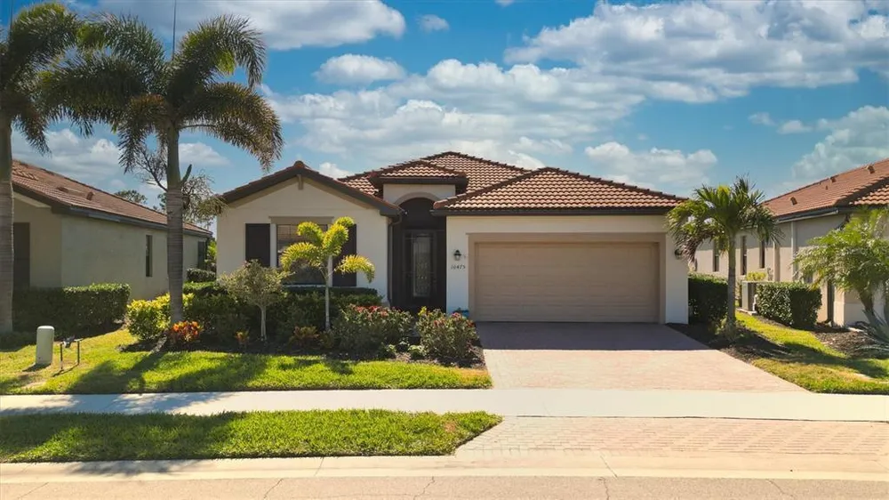 10475 Medjool Dr, Venice, FL 34293