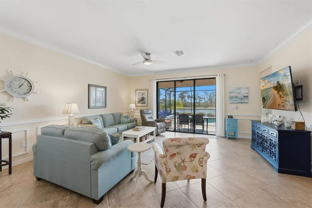 10475 Medjool Dr, Venice, FL 34293