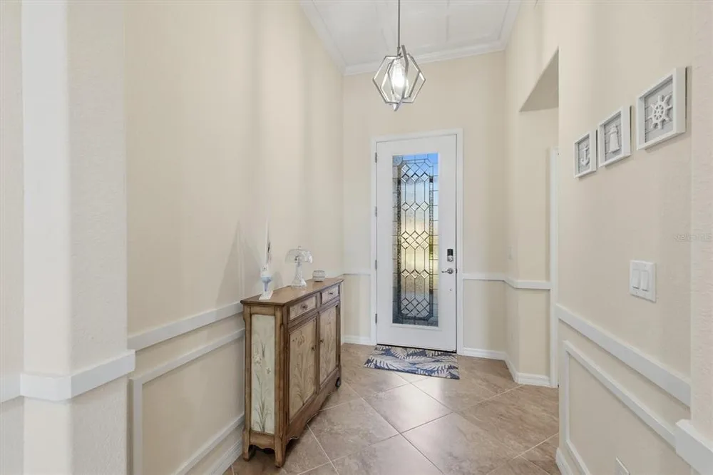 10475 Medjool Dr, Venice, FL 34293