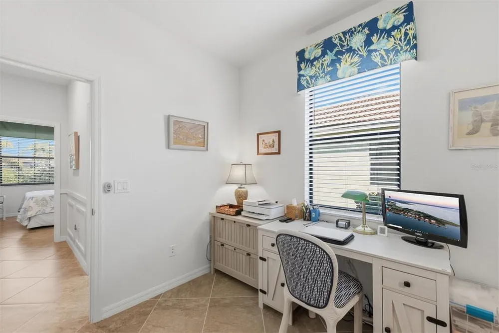 10475 Medjool Dr, Venice, FL 34293
