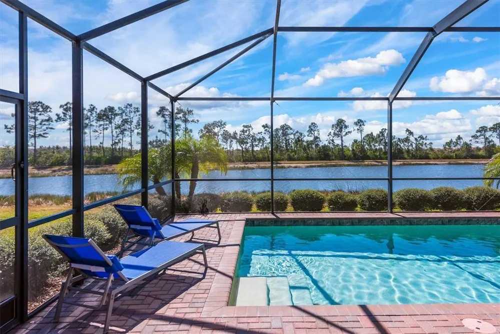10475 Medjool Dr, Venice, FL 34293