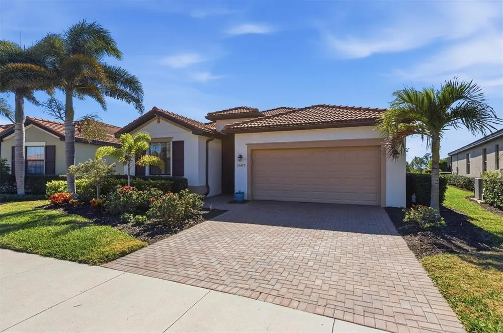 10475 Medjool Dr, Venice, FL 34293