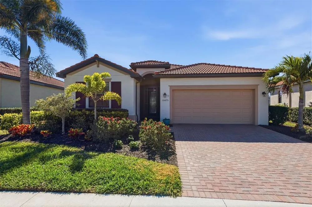 10475 Medjool Dr, Venice, FL 34293