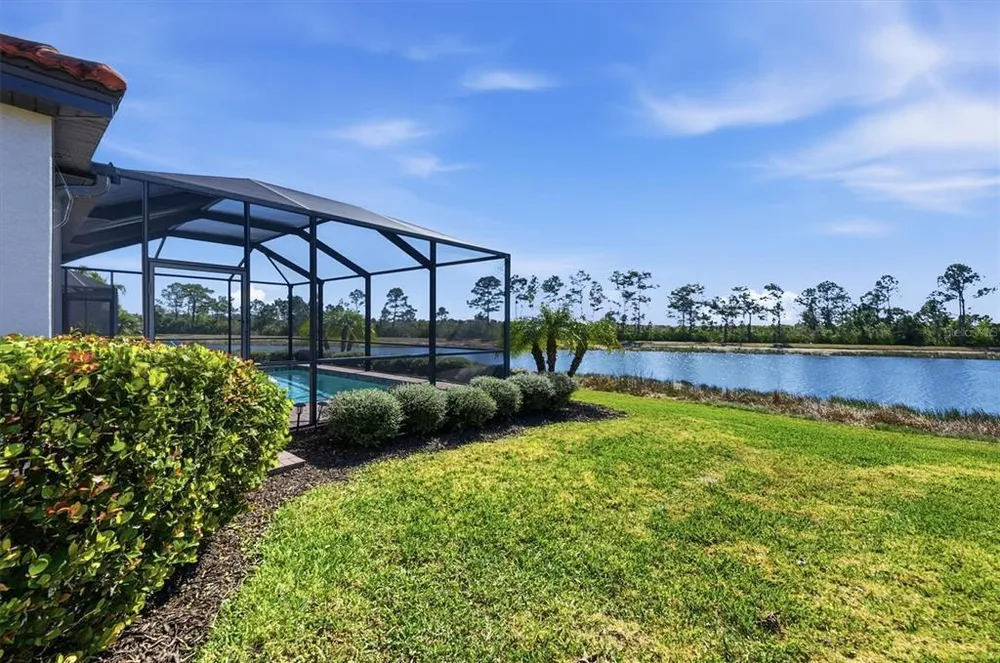 10475 Medjool Dr, Venice, FL 34293
