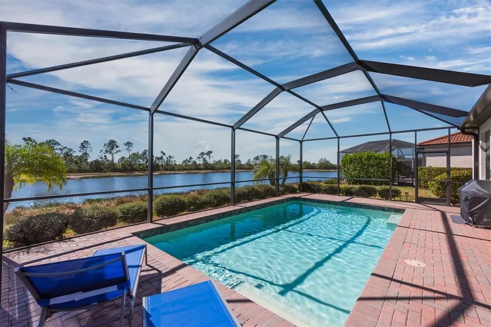 10475 Medjool Dr, Venice, FL 34293