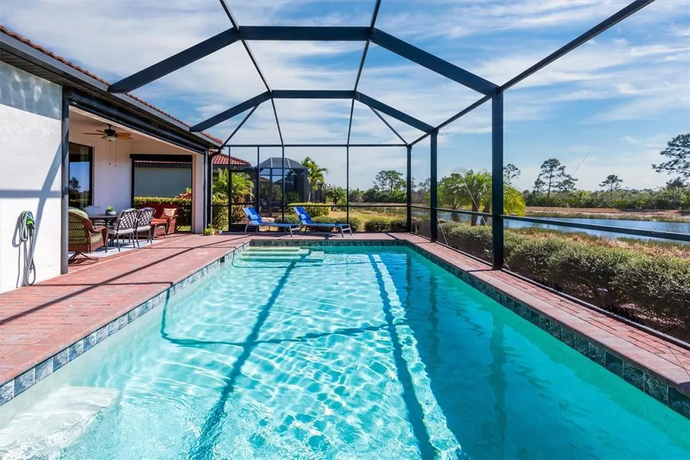 10475 Medjool Dr, Venice, FL 34293