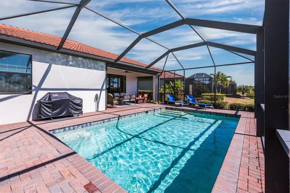 10475 Medjool Dr, Venice, FL 34293