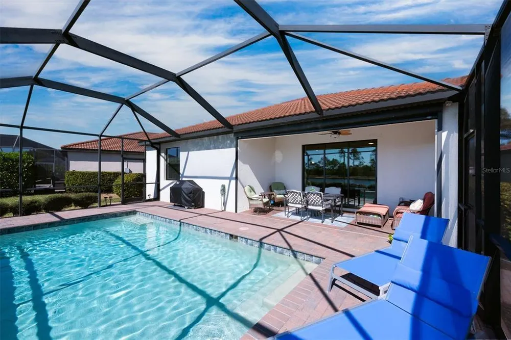 10475 Medjool Dr, Venice, FL 34293