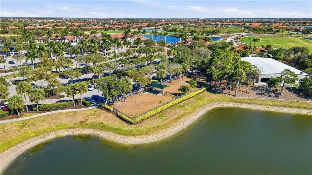 10475 Medjool Dr, Venice, FL 34293