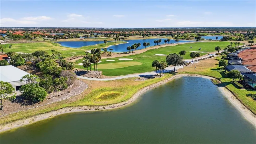 10475 Medjool Dr, Venice, FL 34293
