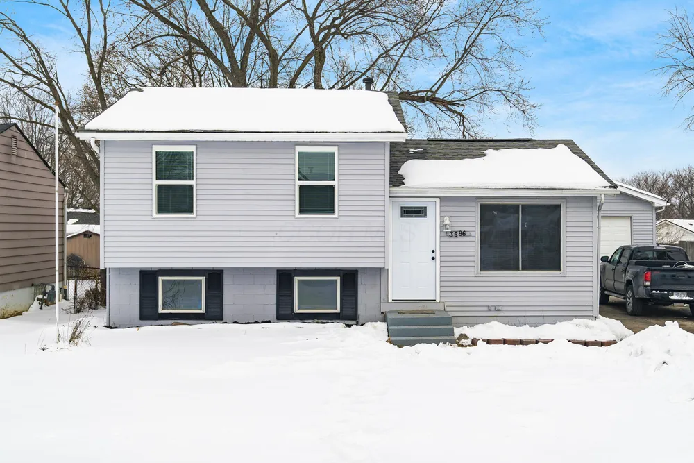 3586 Alkire Rd, Grove City, OH 43123