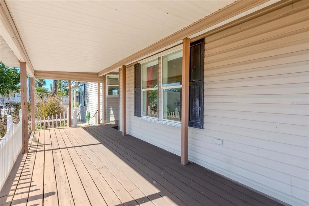 2100 Kings Hwy, Port Charlotte, FL 33980